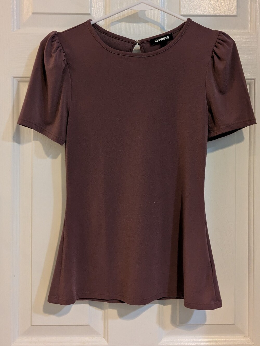 Express Plum Short Sleeve Puff Shoulder Top